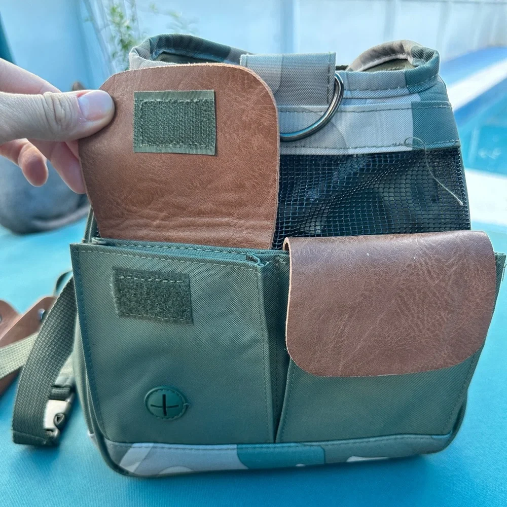 Pet carrier, transporter, bag